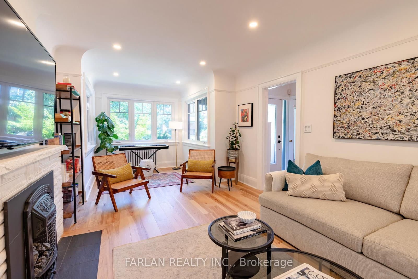 133 Deforest Road thumbnail 10