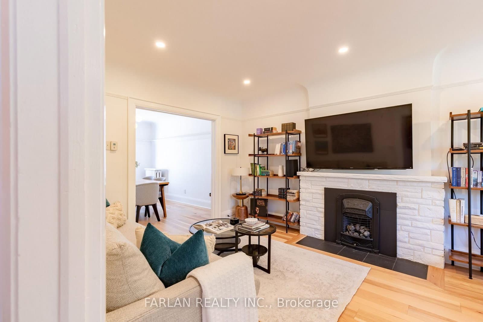133 Deforest Road thumbnail 8