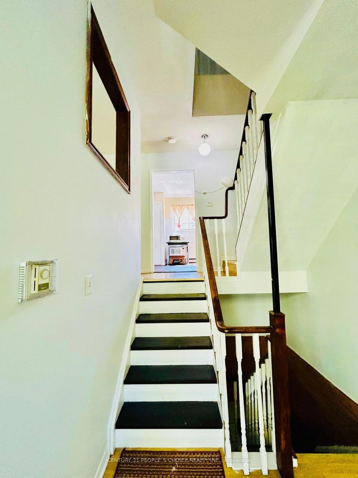 25 Mccallum Court thumbnail 6