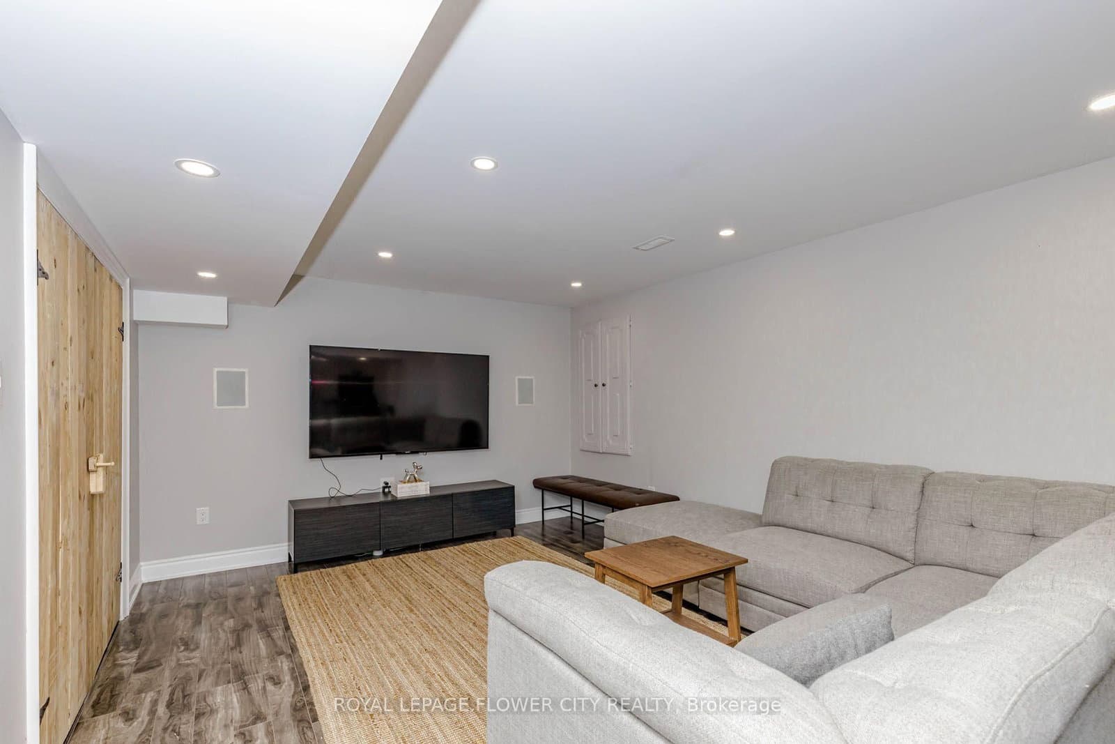 1058 Agram Drive thumbnail 41