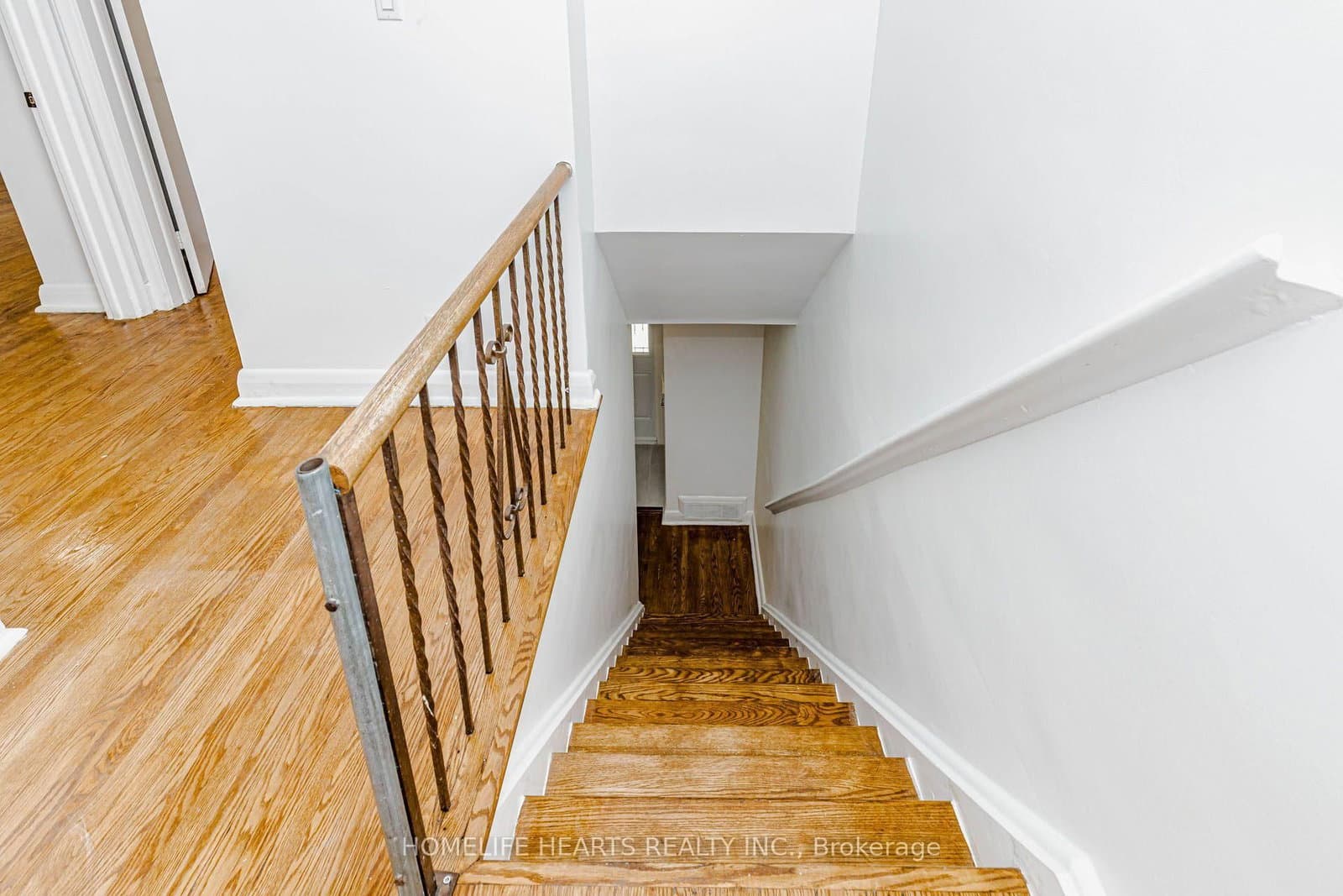 6 Dittmer Crescent thumbnail 27