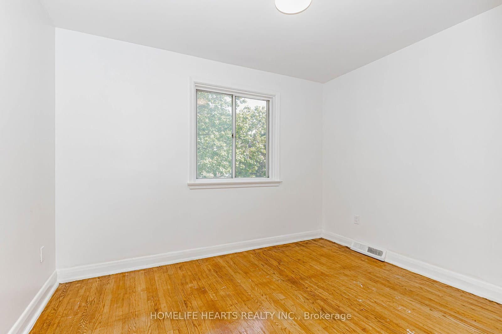 6 Dittmer Crescent thumbnail 33