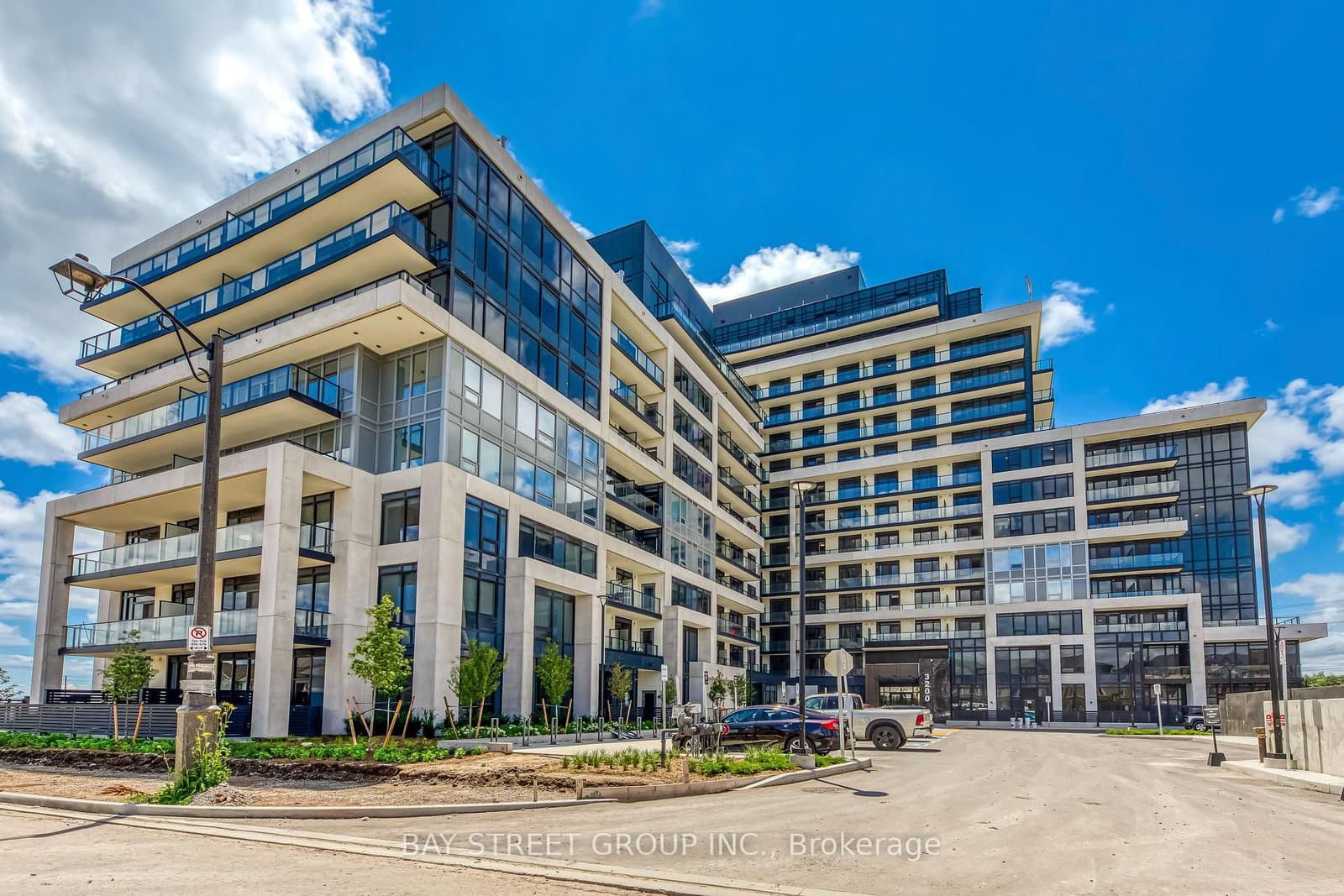 3200 William Coltson Avenue, Unit 520 - Image 1