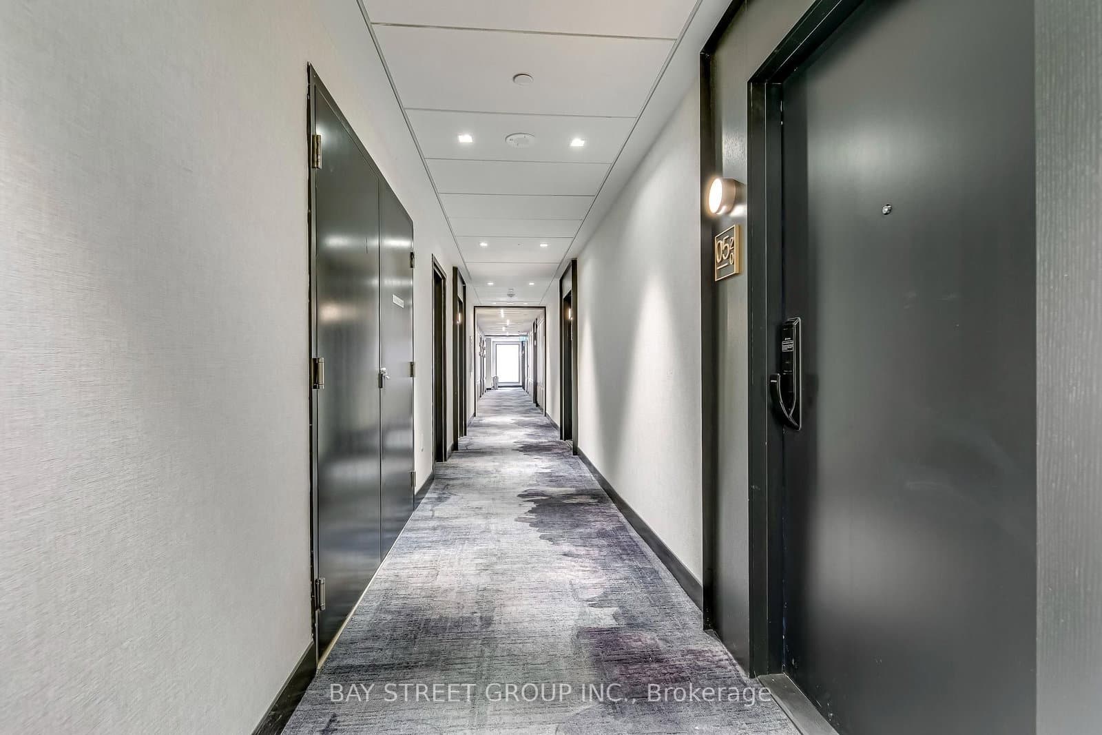 3200 William Coltson Avenue, Unit 520 thumbnail 7