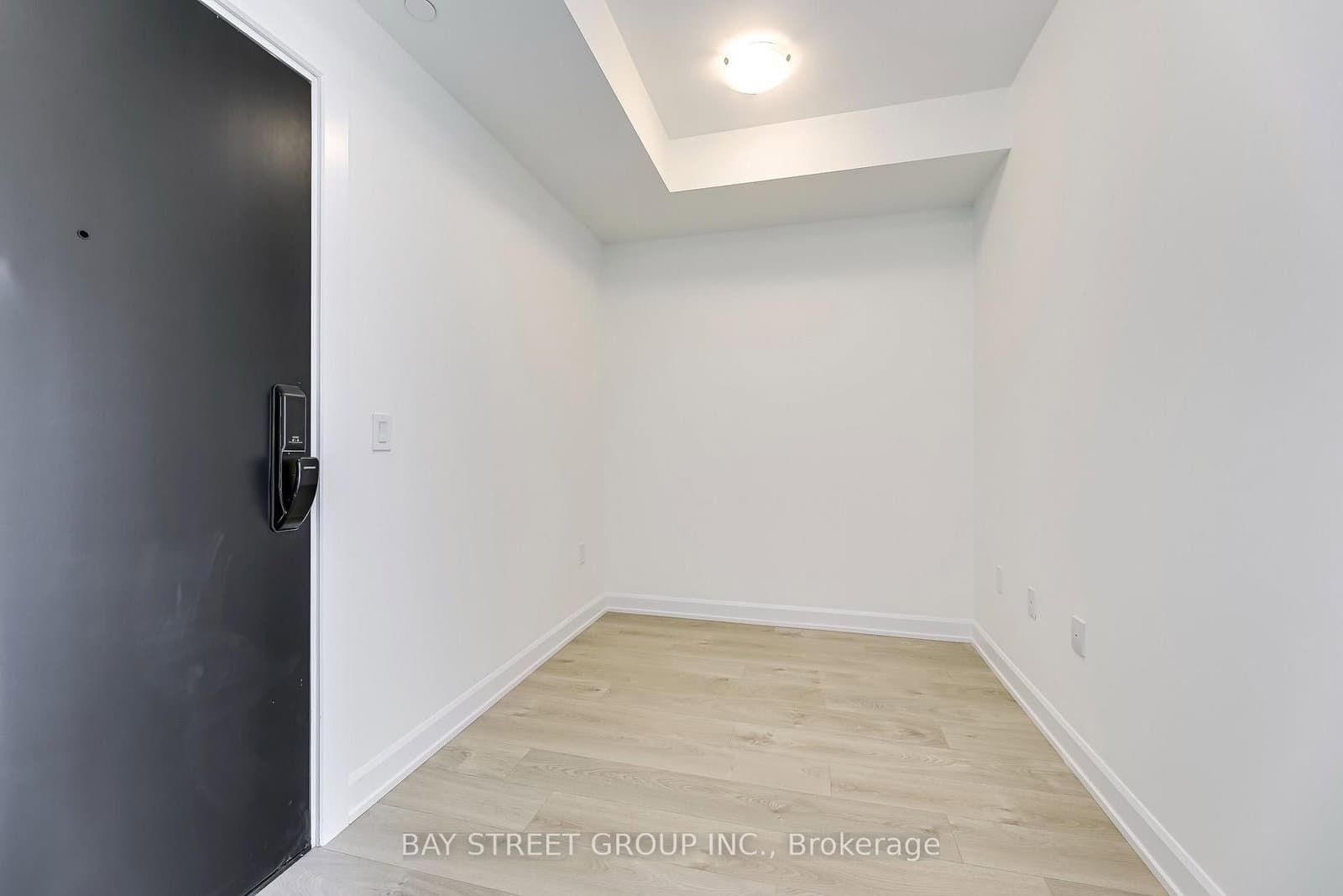 3200 William Coltson Avenue, Unit 520 thumbnail 9