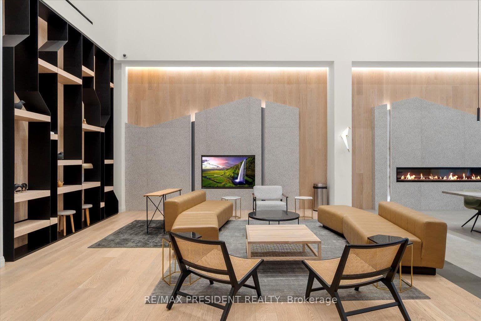 60 George Butchart Drive, Unit 112 thumbnail 23