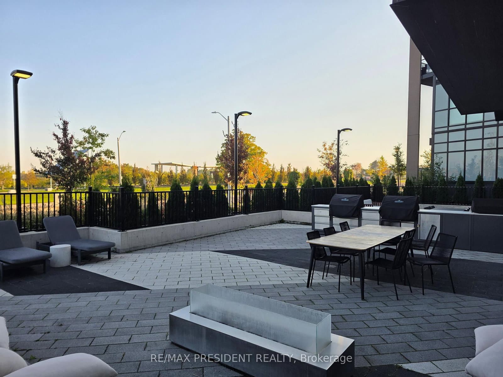 60 George Butchart Drive, Unit 112 thumbnail 37