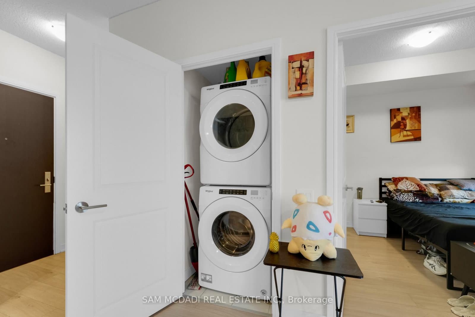 8 Nahani Way, Unit 1722 thumbnail 13