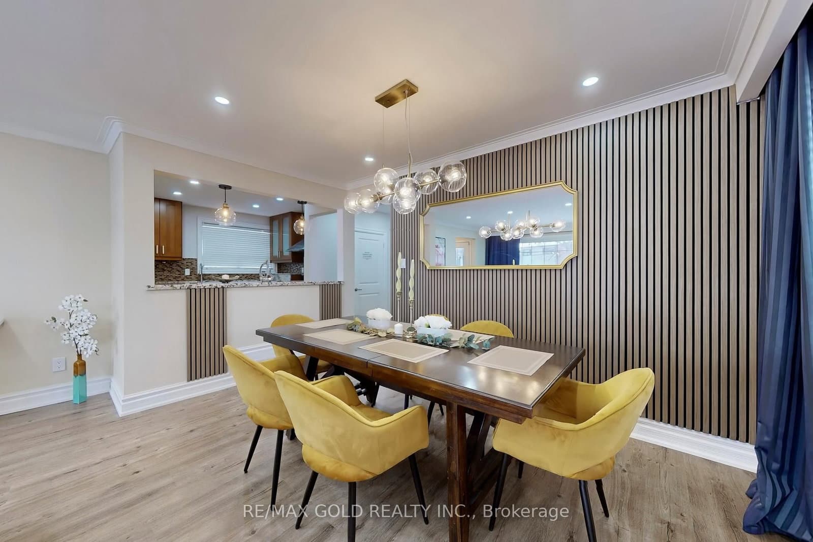 189 Kingsview Boulevard thumbnail 10