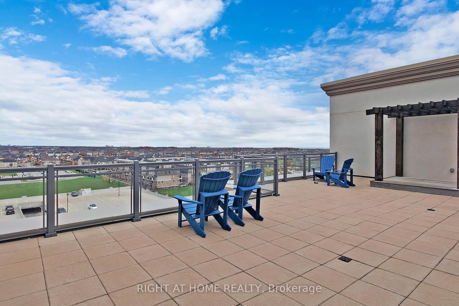 2486 Old Bronte Road, Unit 423 thumbnail 16