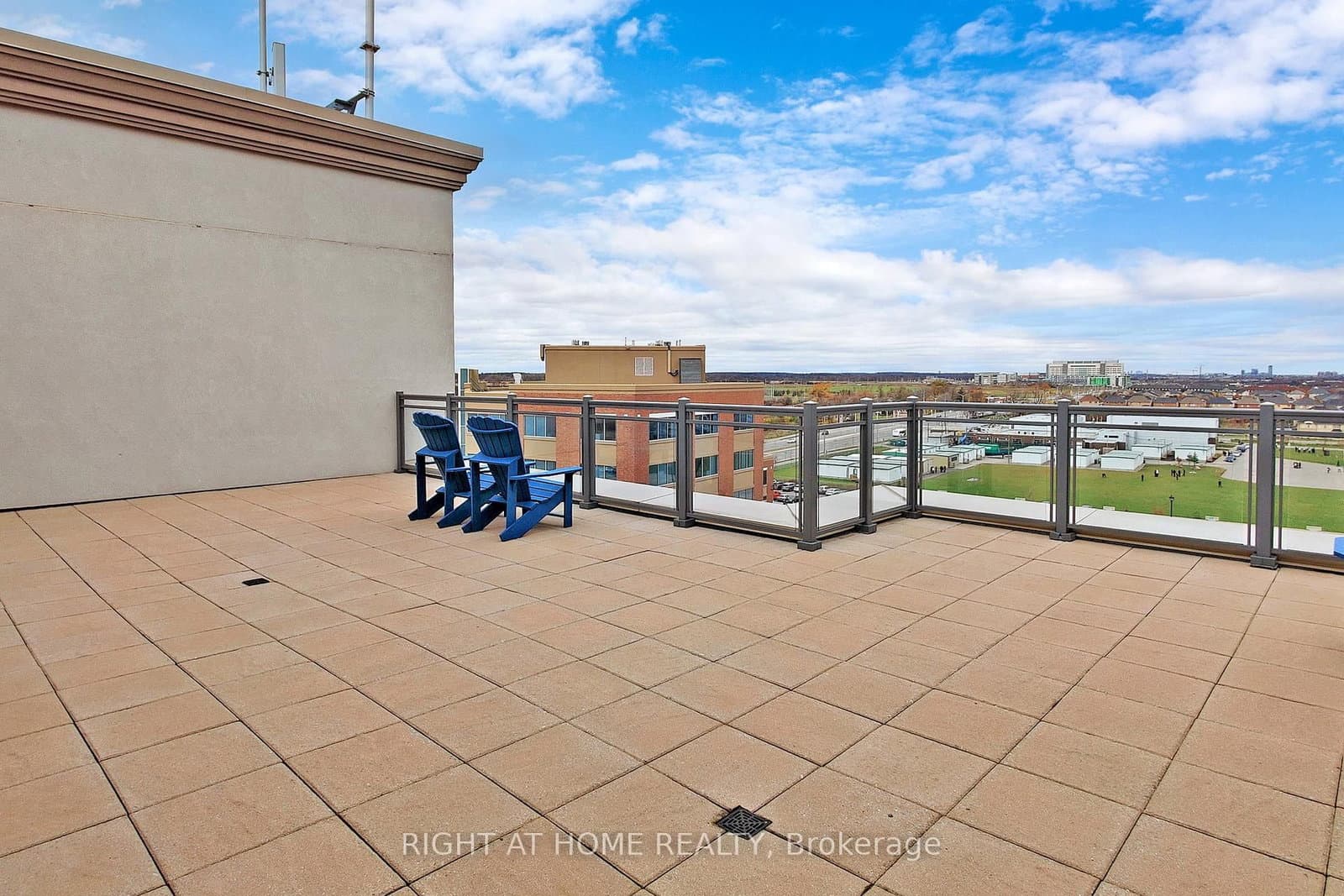 2486 Old Bronte Road, Unit 423 thumbnail 14