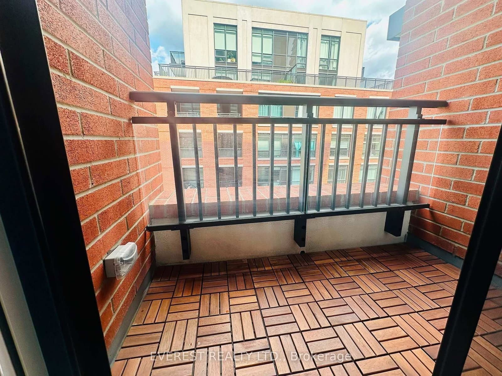 830 Lawrence Avenue W, Unit 517 thumbnail 24