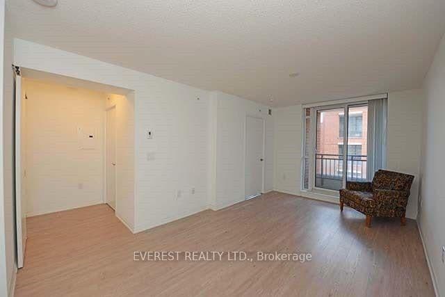 830 Lawrence Avenue W, Unit 517 thumbnail 37