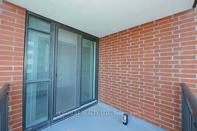 830 Lawrence Avenue W, Unit 517 thumbnail 47