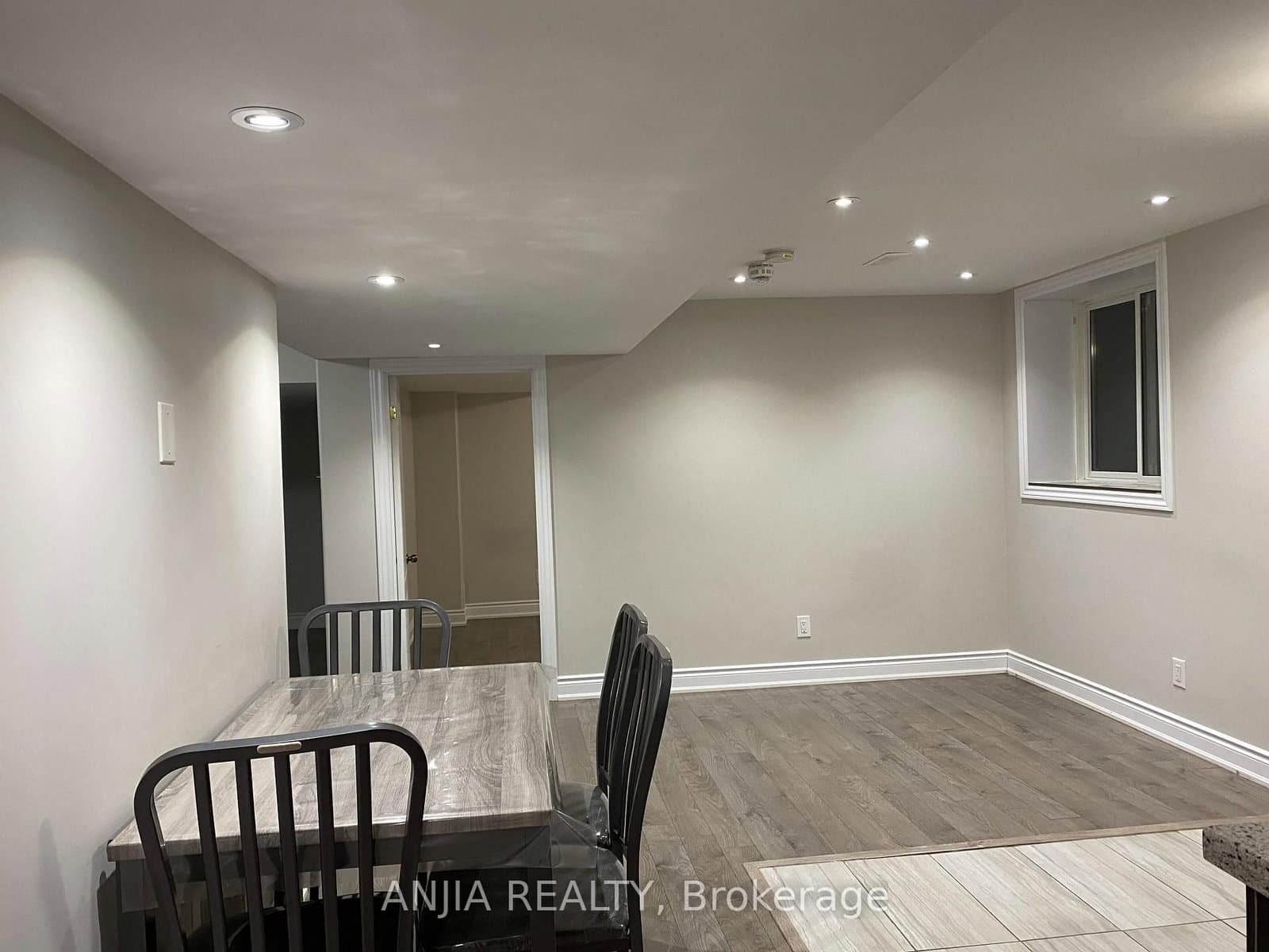 46 Rampart Drive thumbnail 6