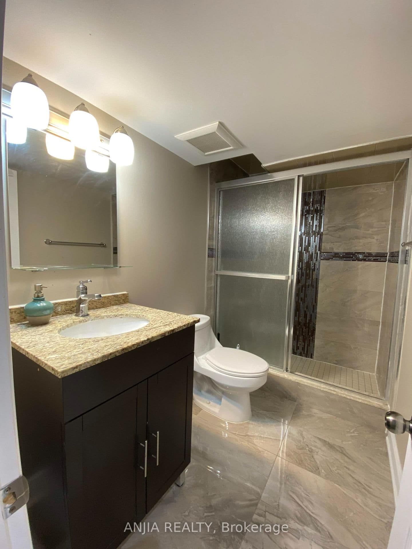 46 Rampart Drive thumbnail 8