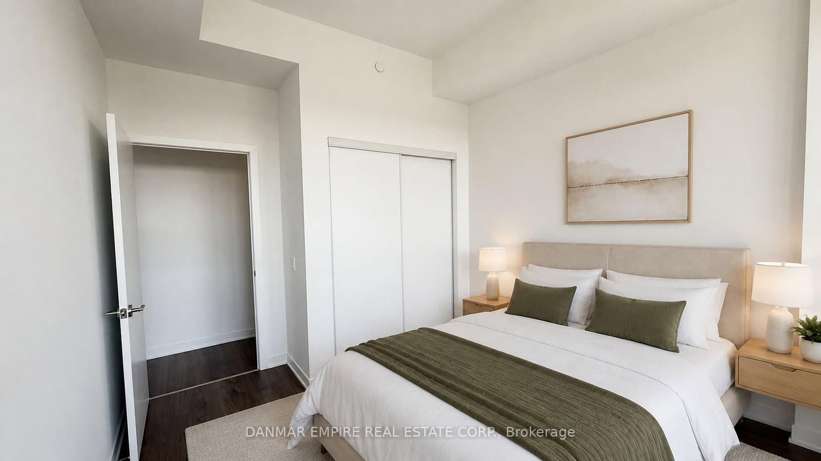 405 Dundas Street W, Unit LPH06 thumbnail 13