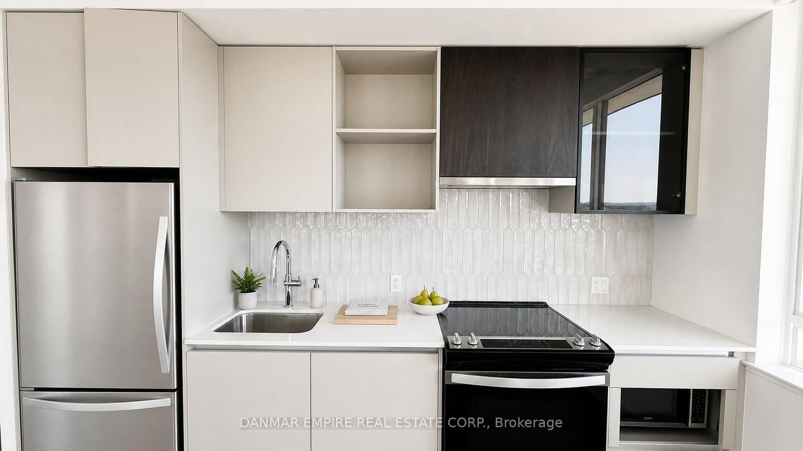 405 Dundas Street W, Unit LPH06 thumbnail 21
