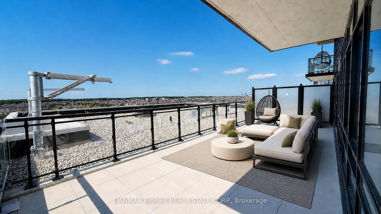 405 Dundas Street W, Unit LPH06 thumbnail 25