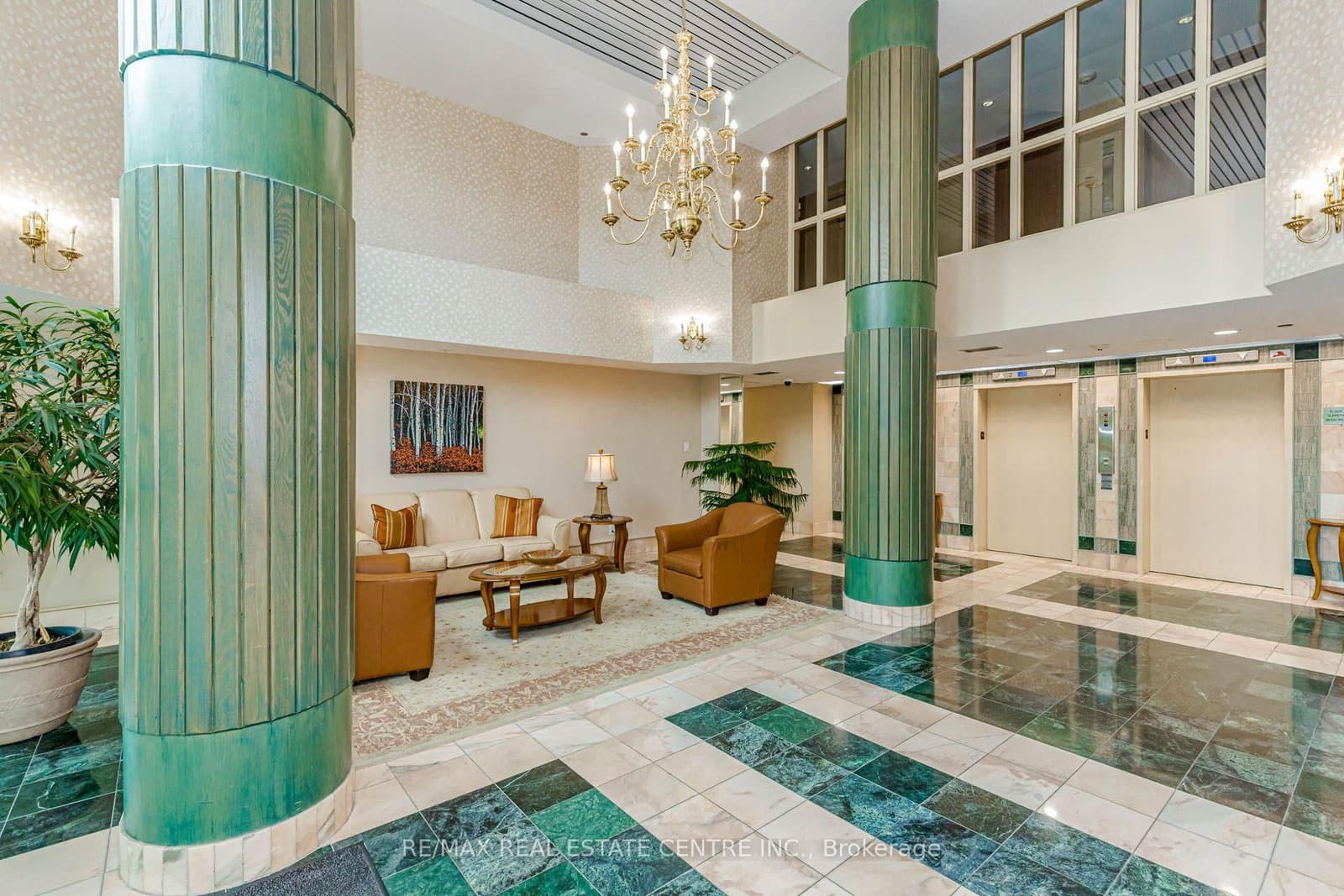 310 Mill Street S, Unit 104 thumbnail 4