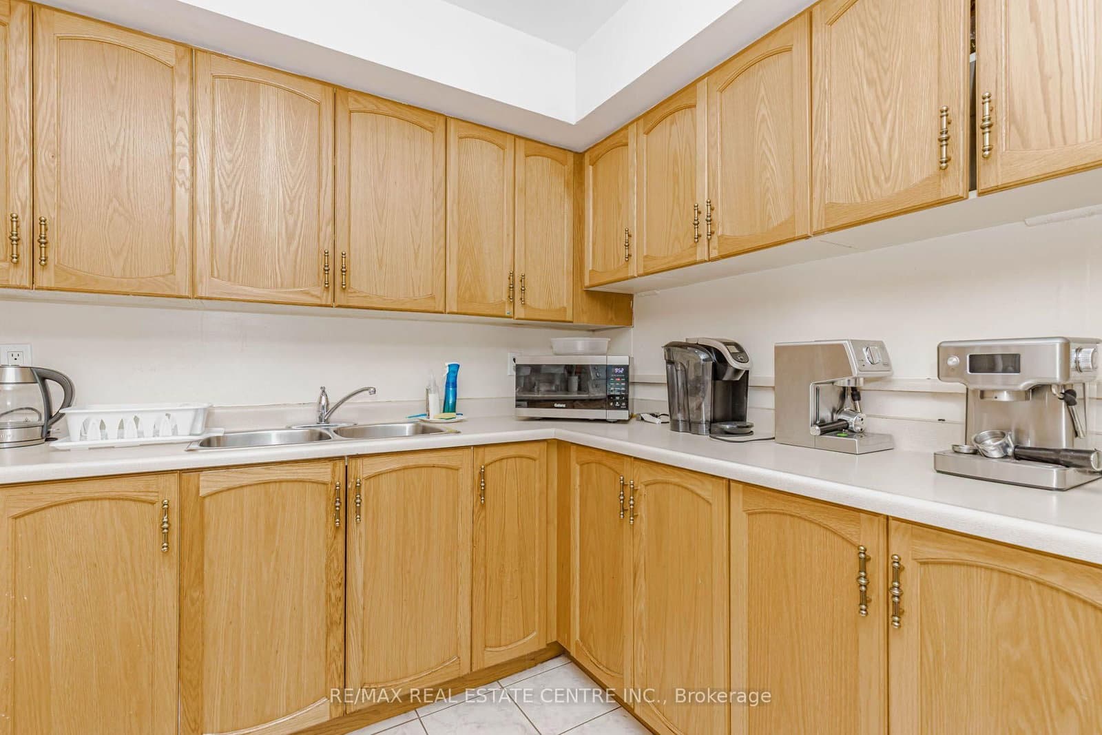 310 Mill Street S, Unit 104 thumbnail 9