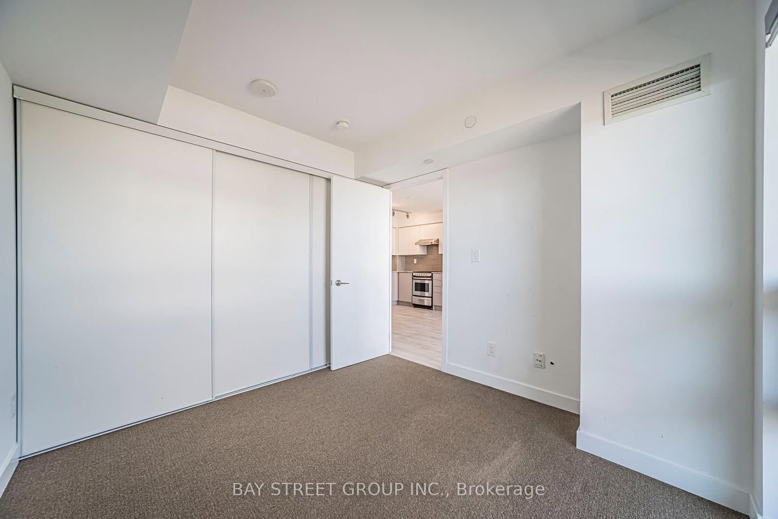 160 Flemington Road, Unit 1020 thumbnail 44