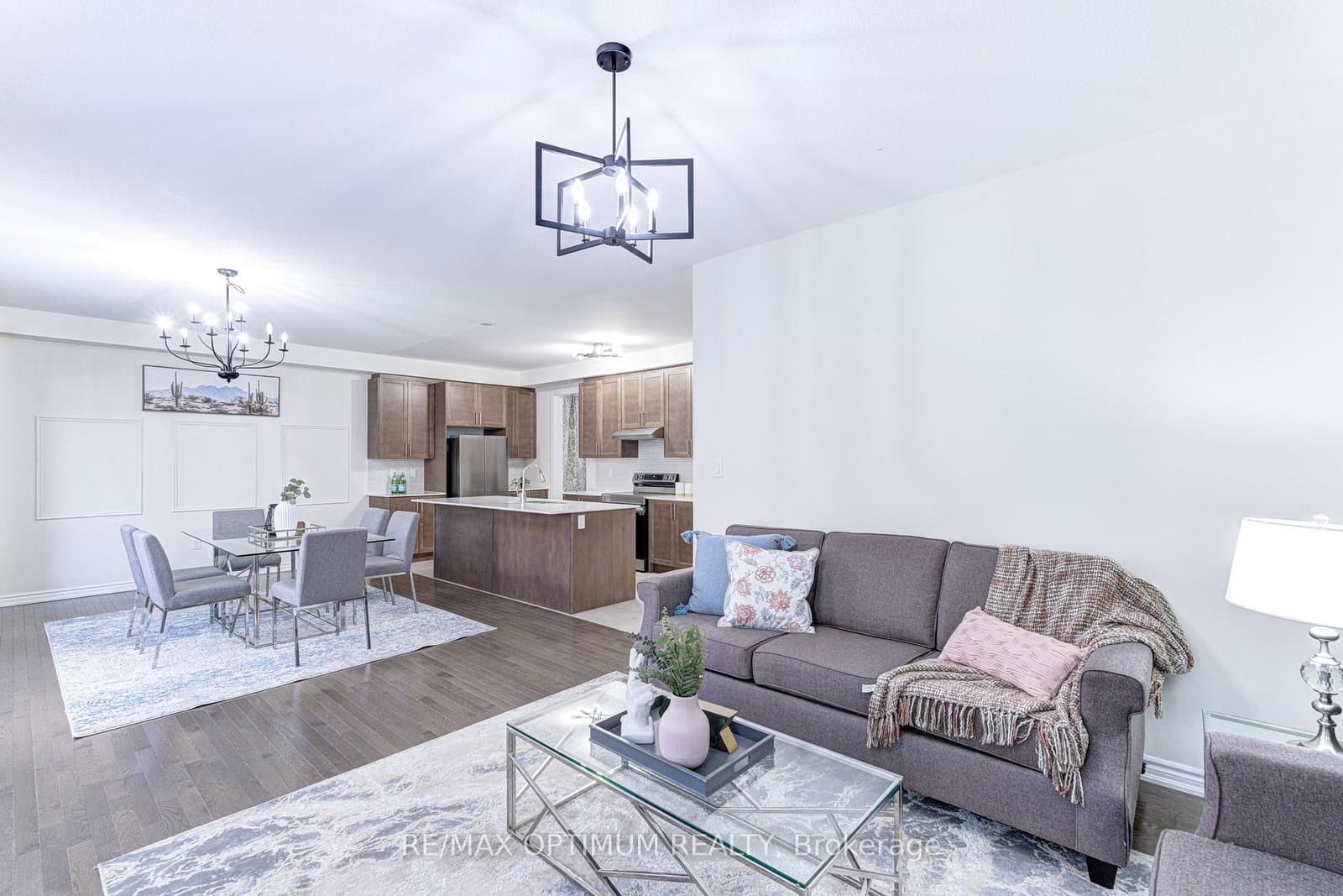 46 Eastman Drive thumbnail 12