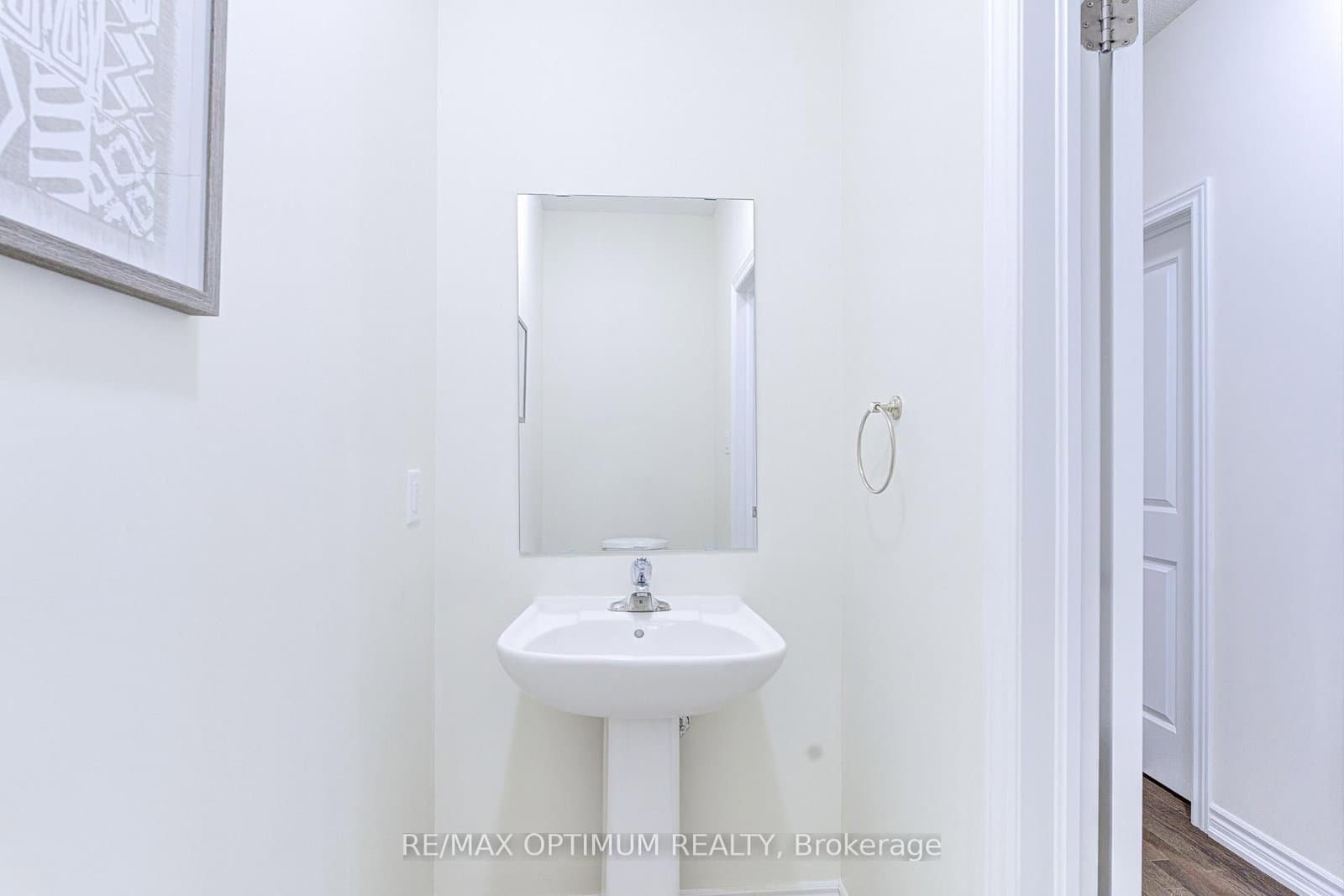 46 Eastman Drive thumbnail 19