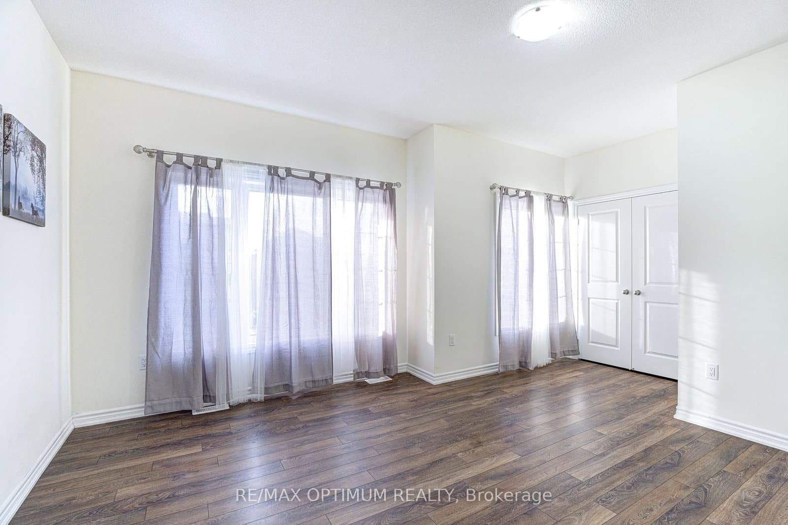 46 Eastman Drive thumbnail 25