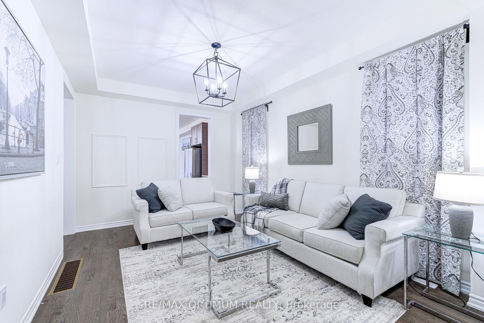 46 Eastman Drive thumbnail 6