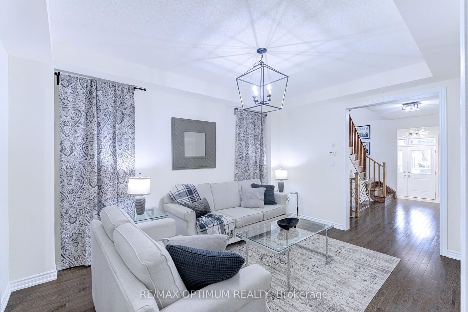 46 Eastman Drive thumbnail 8