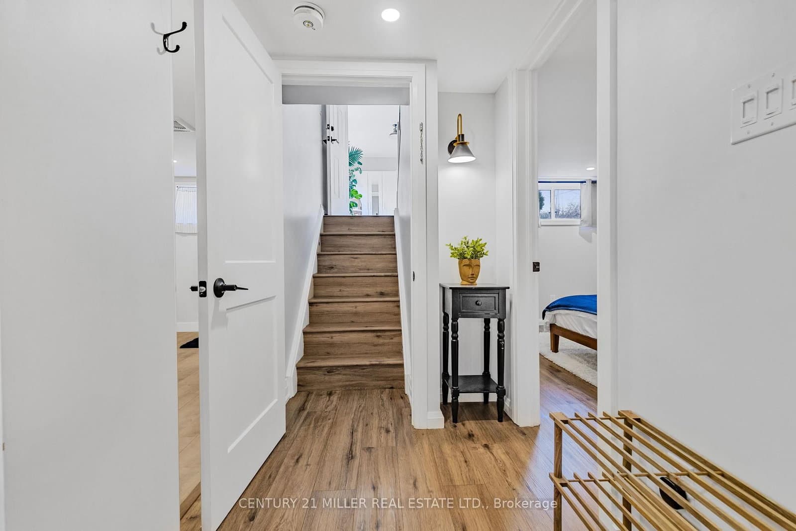 248 Kingsleigh Court thumbnail 19