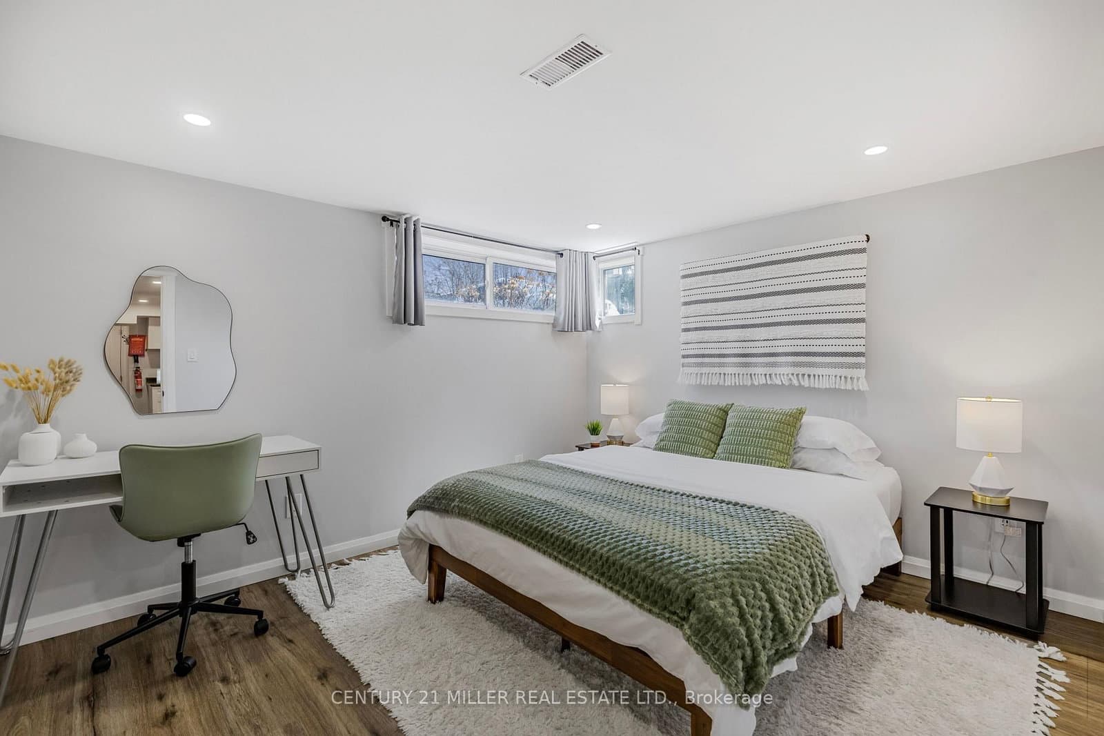 248 Kingsleigh Court thumbnail 29