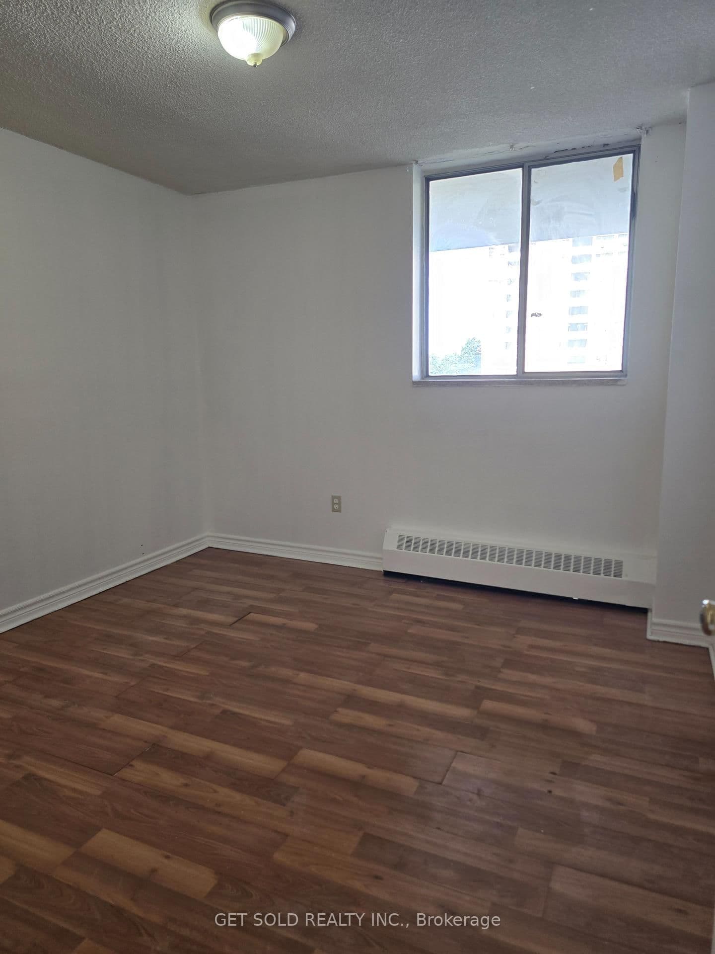 340 Dixon Road, Unit 504 thumbnail 4