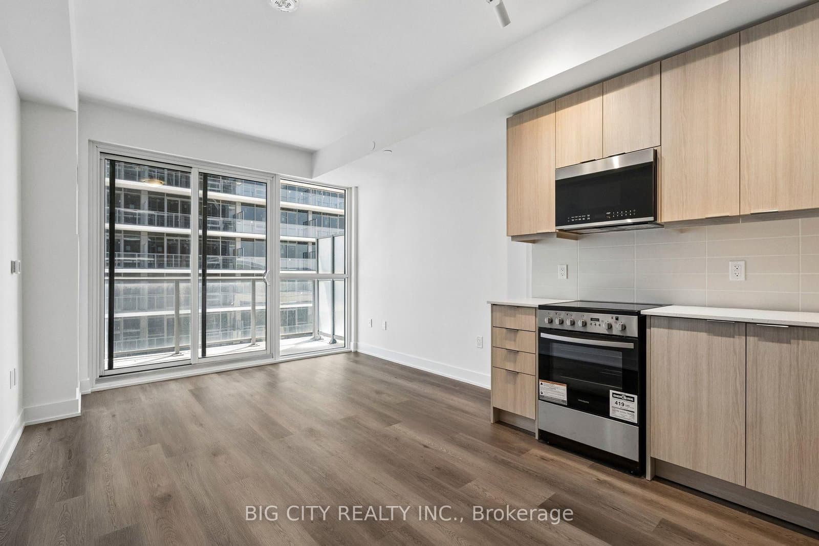115 Nipissing Road, Unit 807A thumbnail 5