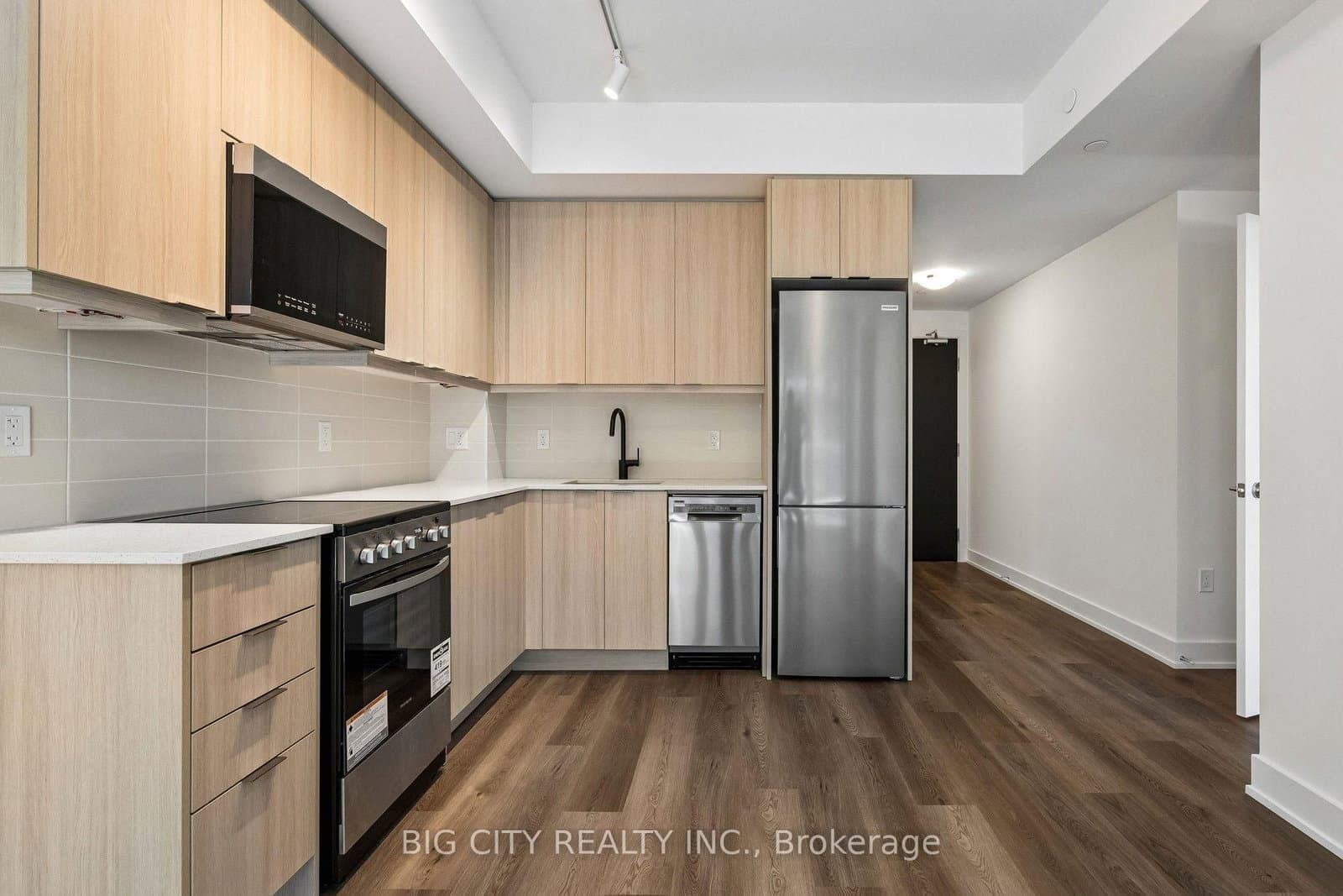 115 Nipissing Road, Unit 807A thumbnail 7