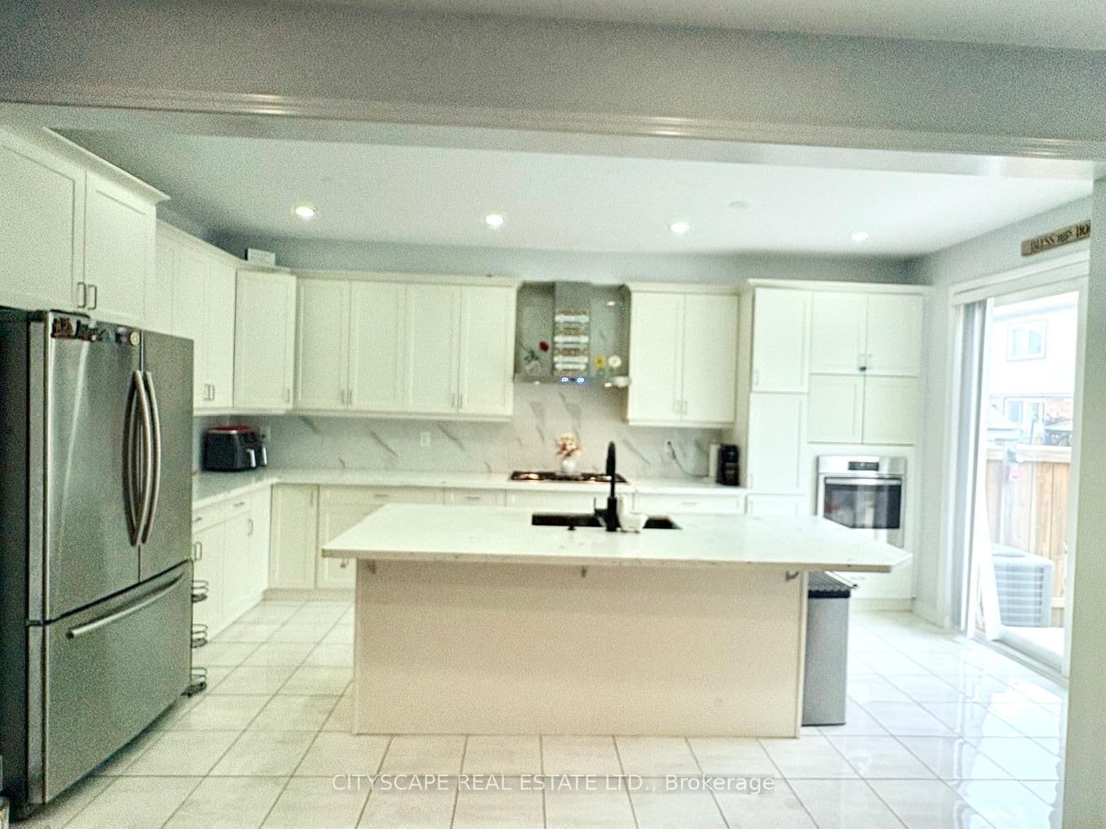 538 Edenbrook Hill Drive thumbnail 13