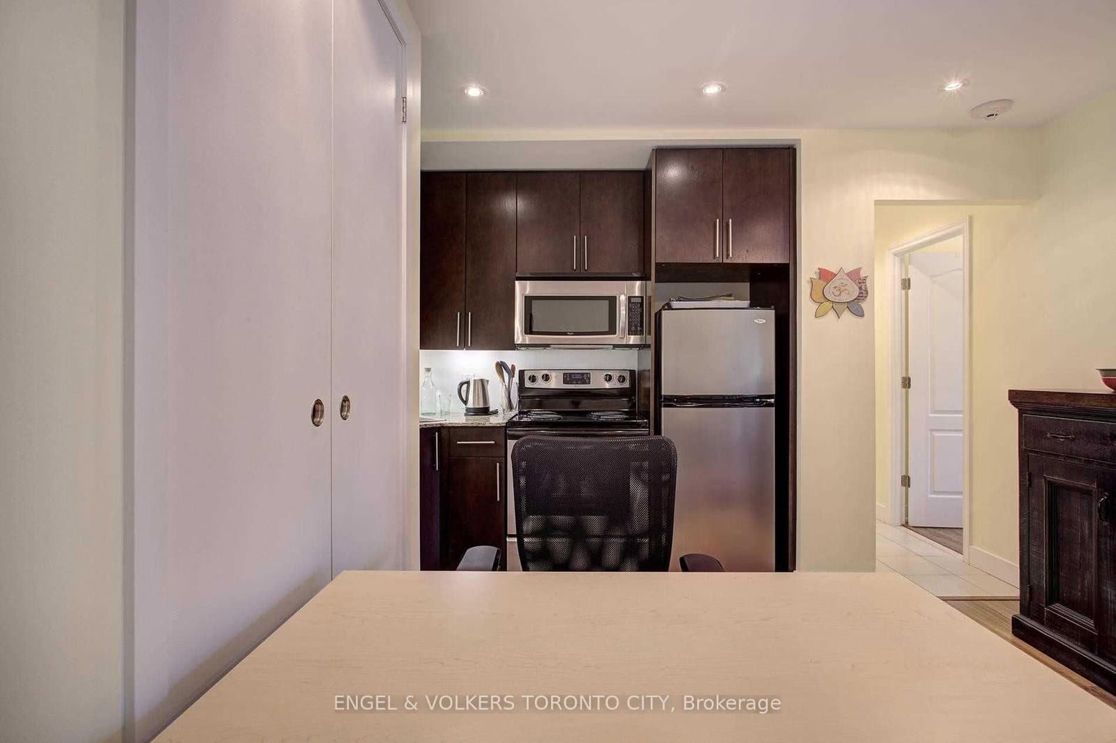 25 Ritchie Avenue, Unit 202 thumbnail 11