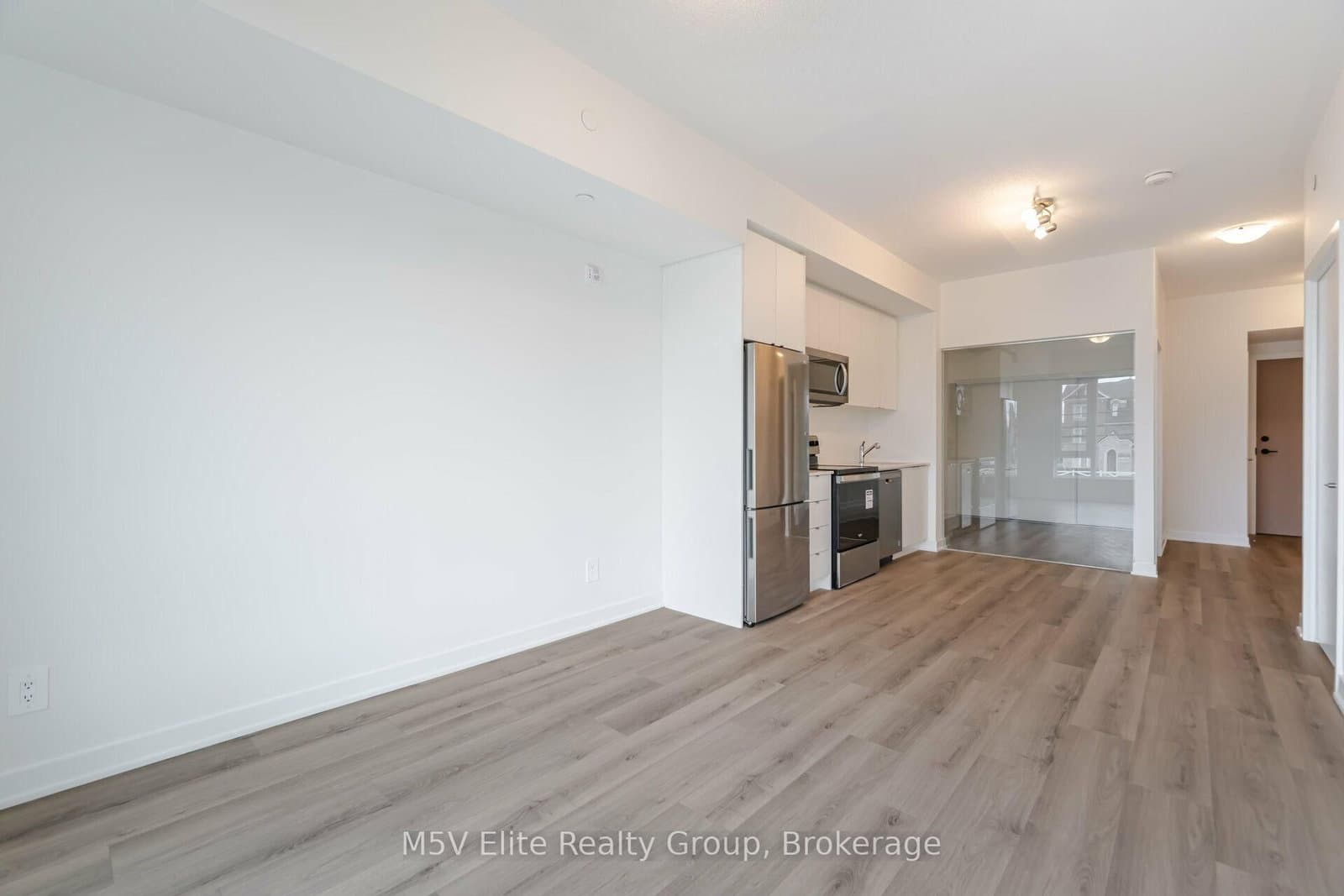 1440 Clarriage Court, Unit 213 thumbnail 13