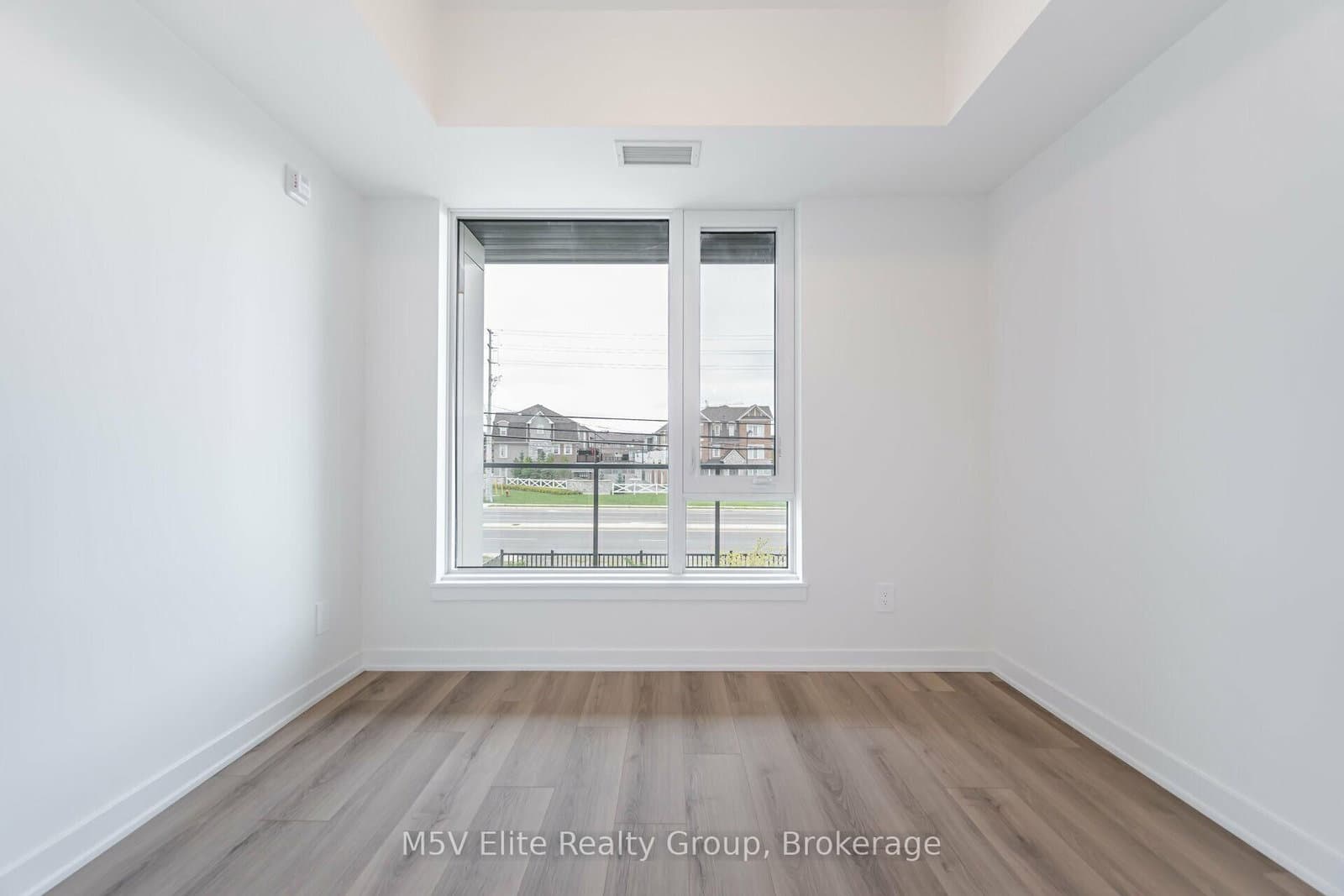 1440 Clarriage Court, Unit 213 thumbnail 15
