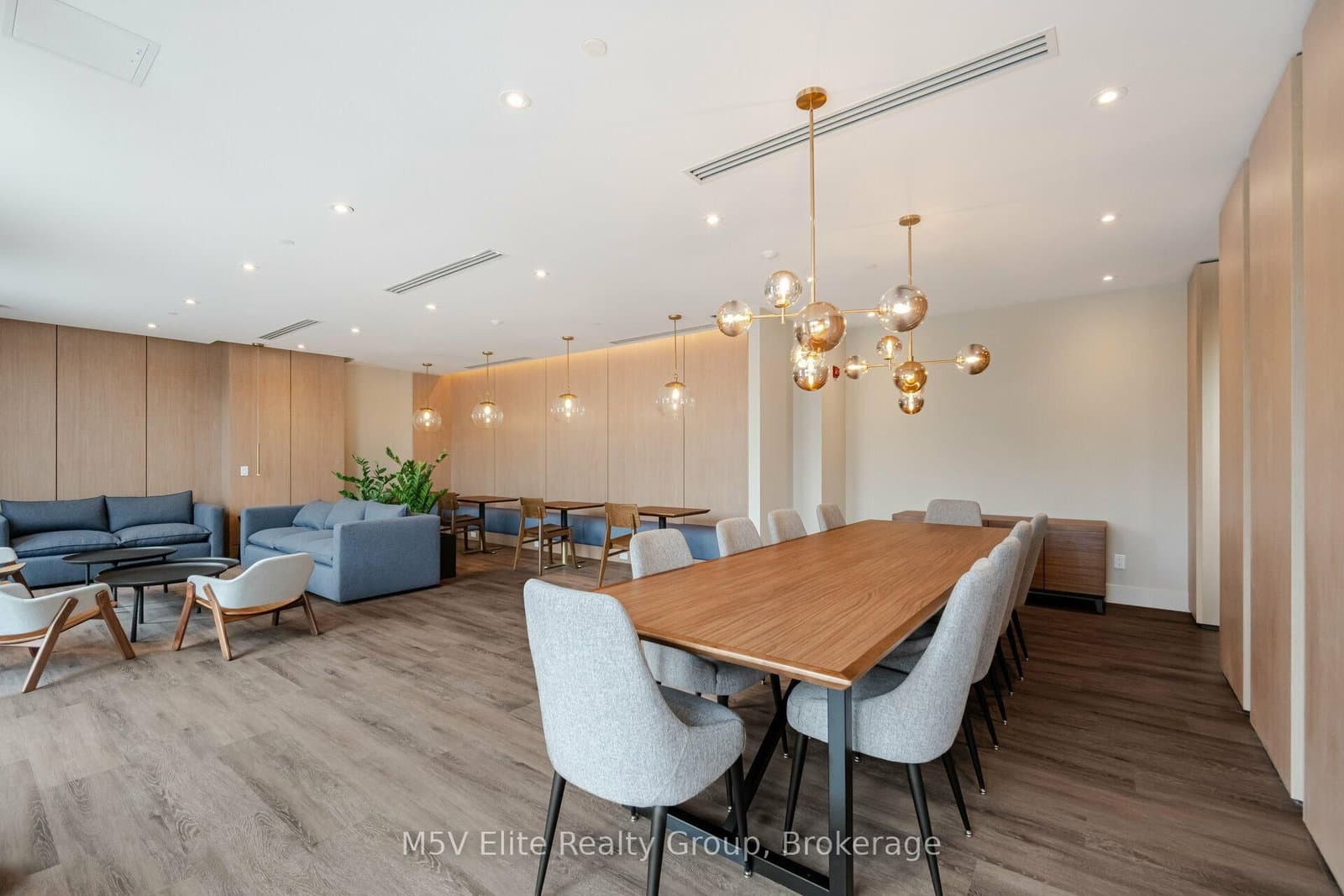 1440 Clarriage Court, Unit 213 thumbnail 35