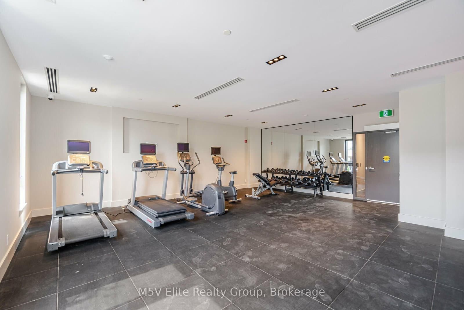 1440 Clarriage Court, Unit 213 thumbnail 43