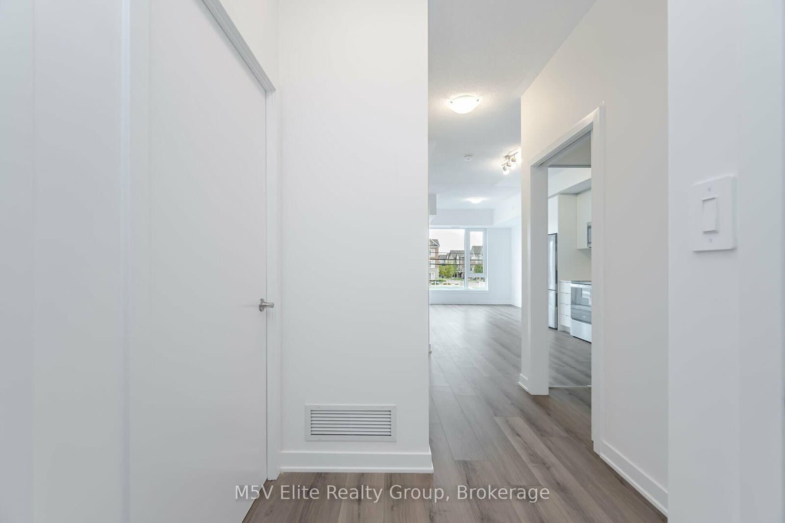 1440 Clarriage Court, Unit 213 thumbnail 6