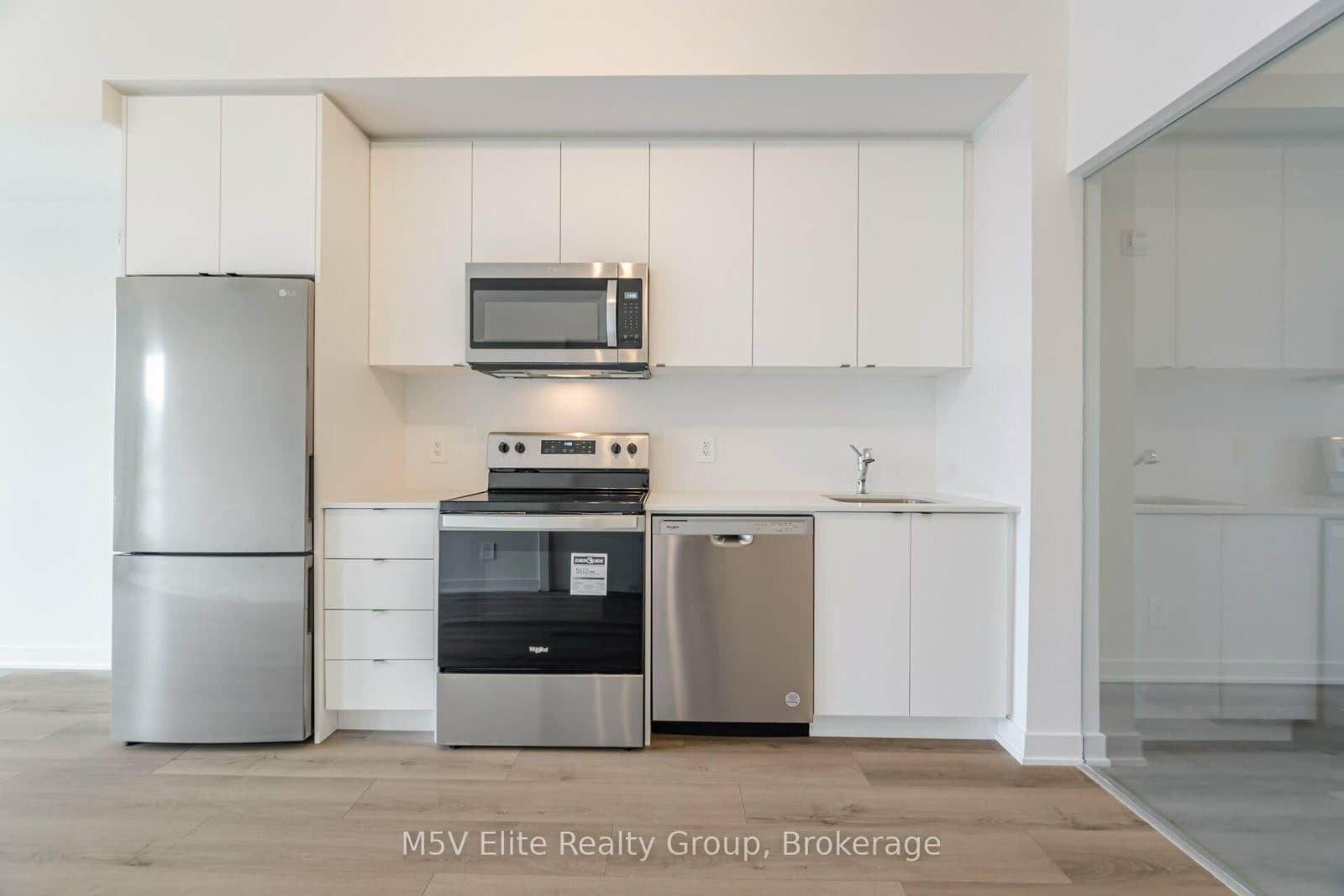 1440 Clarriage Court, Unit 213 thumbnail 8