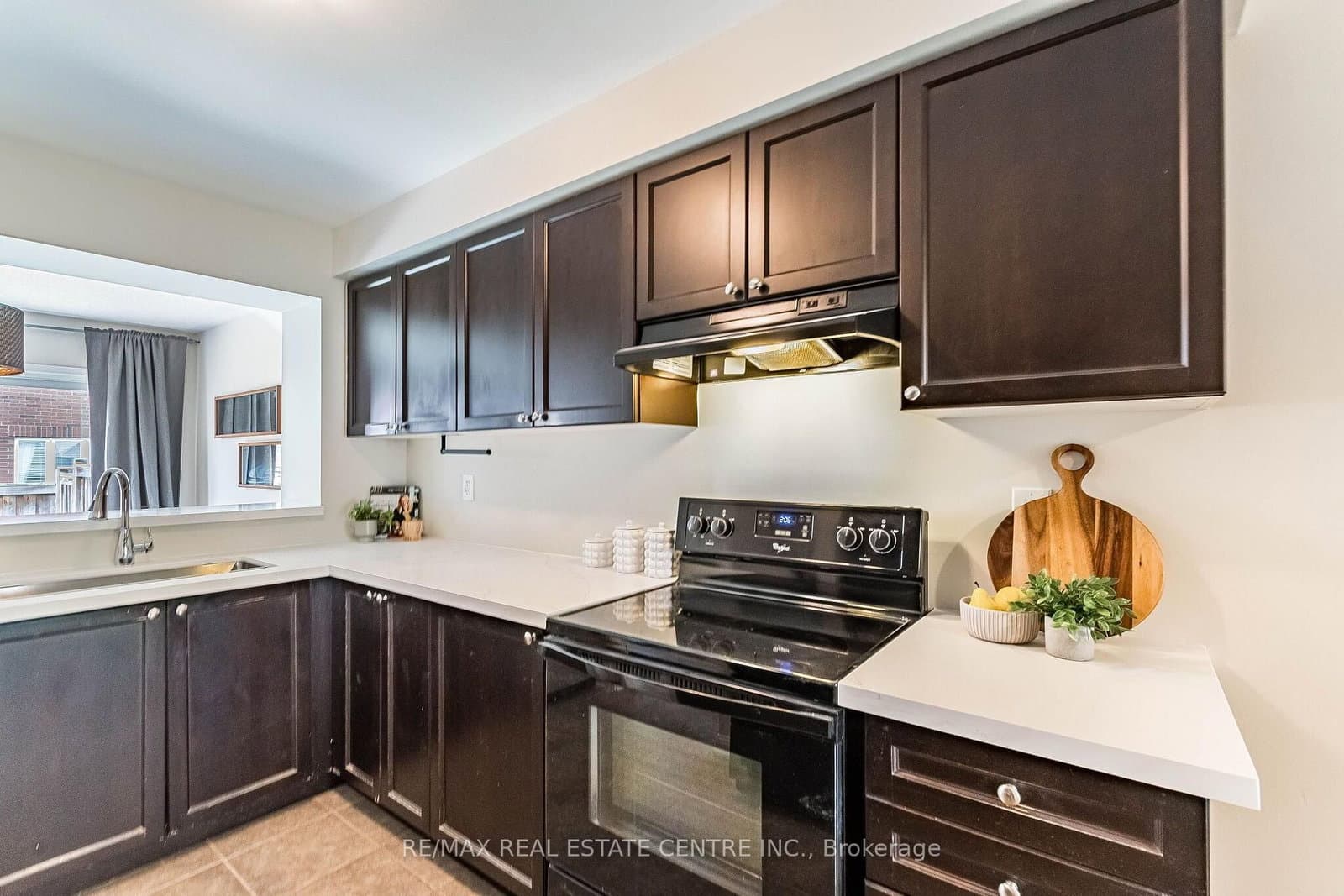 1020 Stemman Place thumbnail 10
