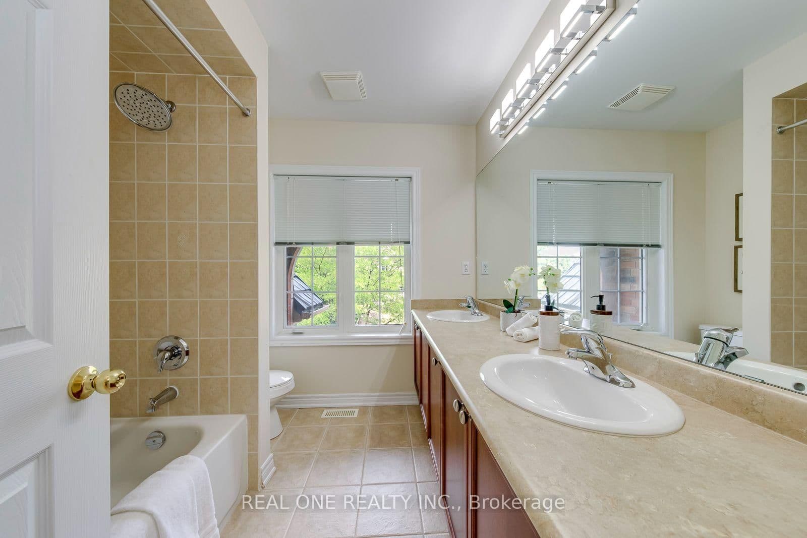 2298 Salcome Drive thumbnail 41