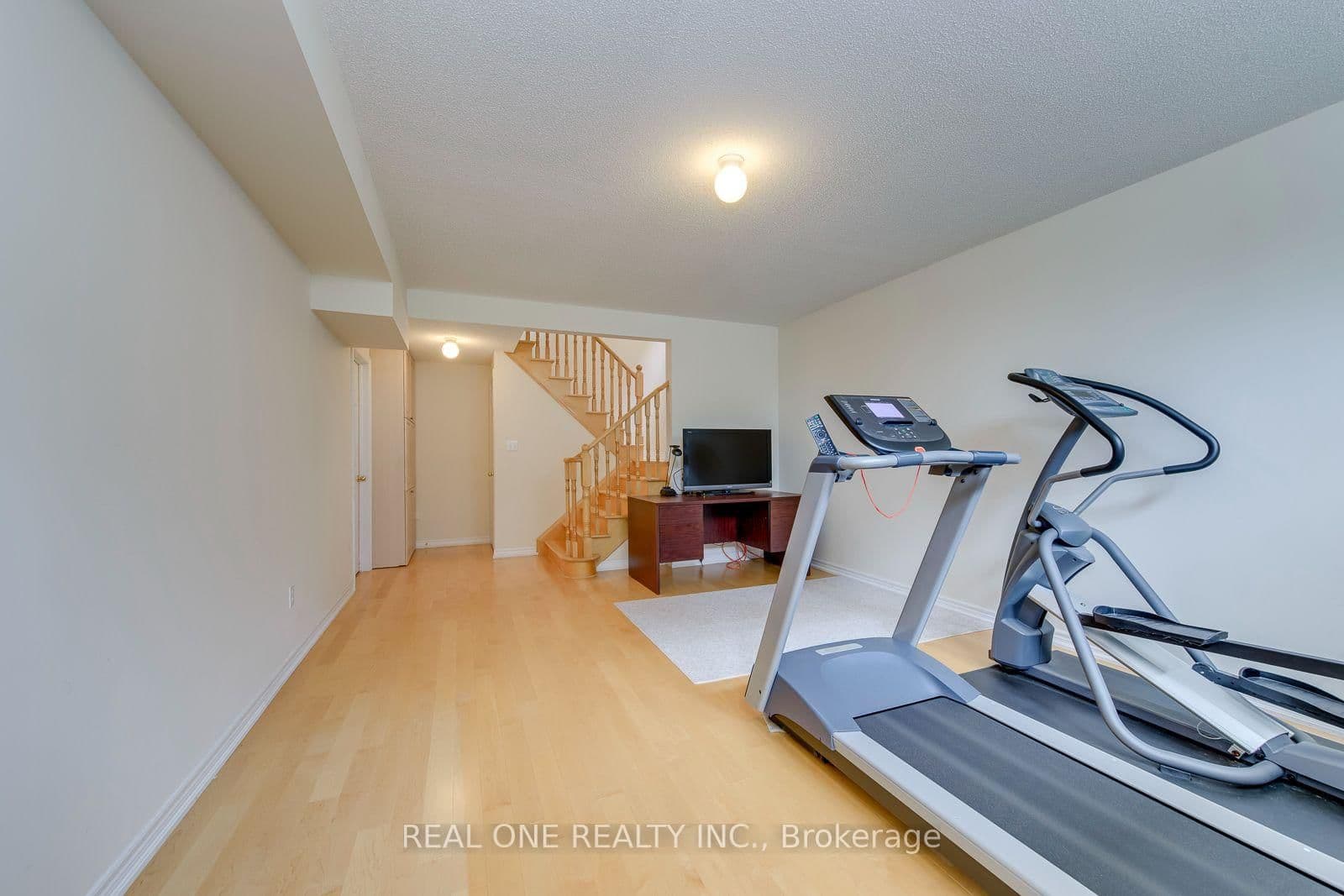 2298 Salcome Drive thumbnail 43