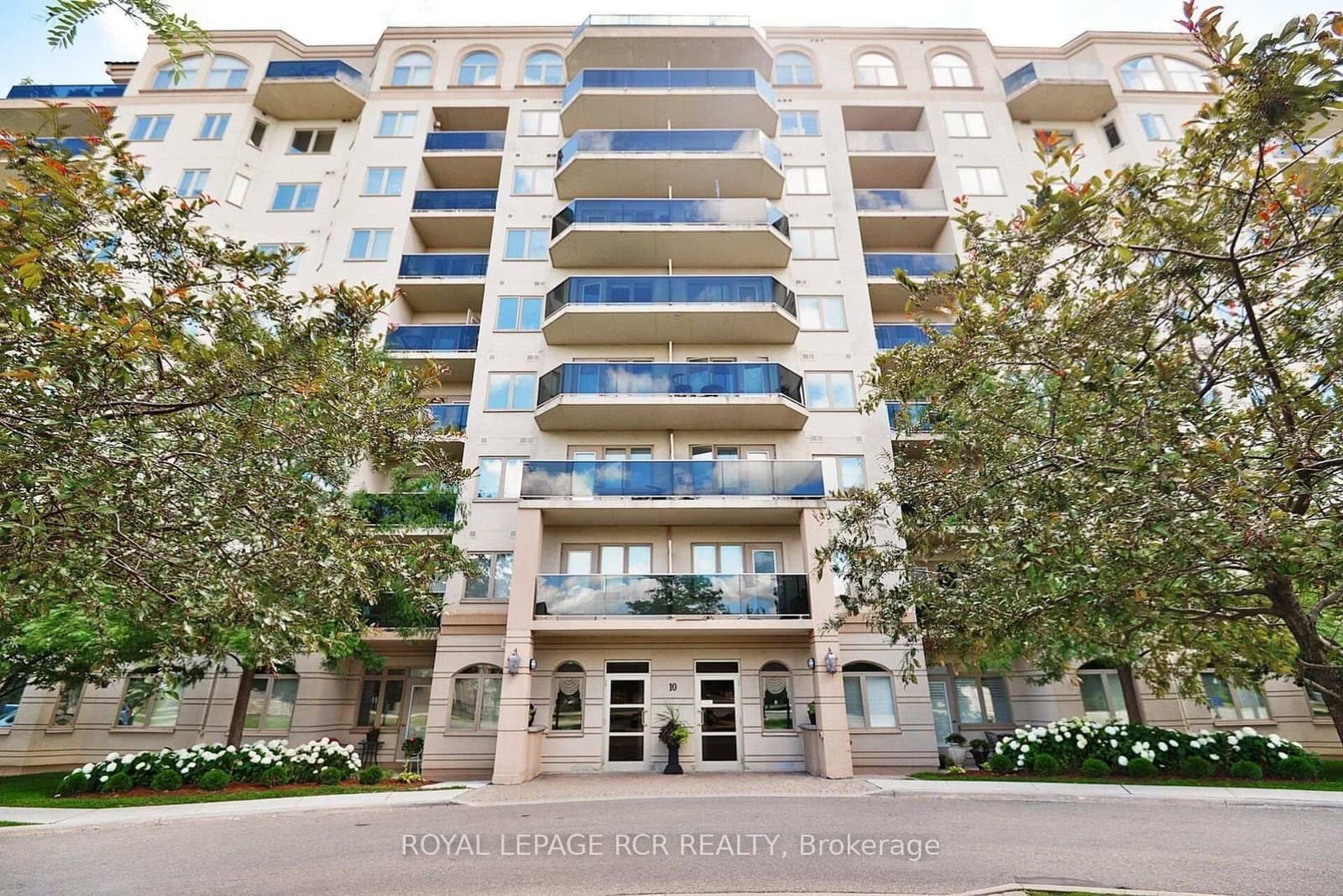 10 S Dayspring Circle S, Unit 304 thumbnail 2