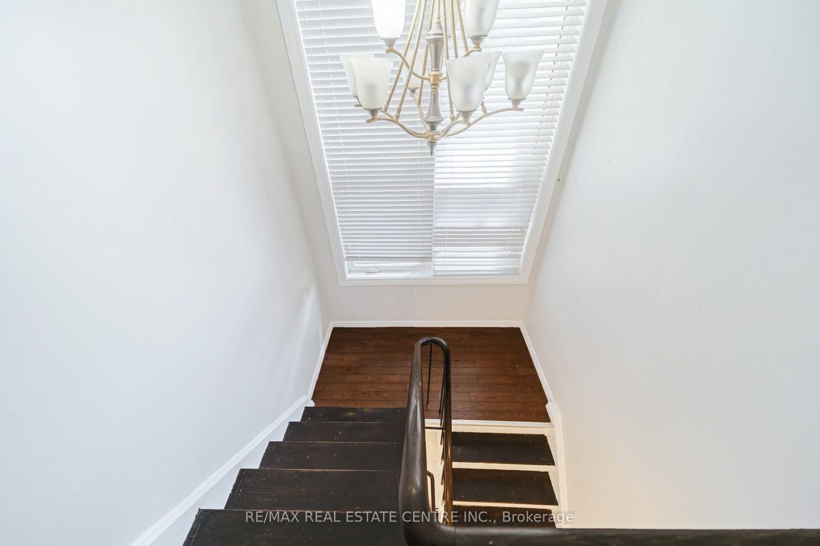 22 Neames Crescent thumbnail 13