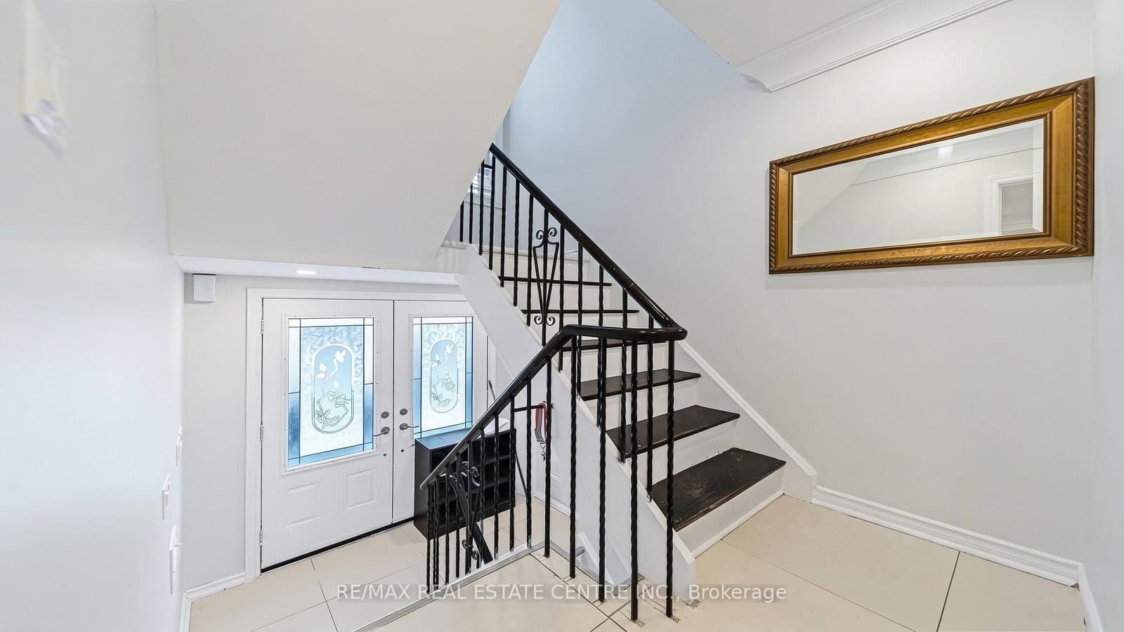 22 Neames Crescent thumbnail 4
